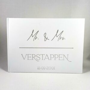 Mr & Mrs Gastenboek Zilver Script