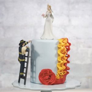 taarttopper bruid brandweerman