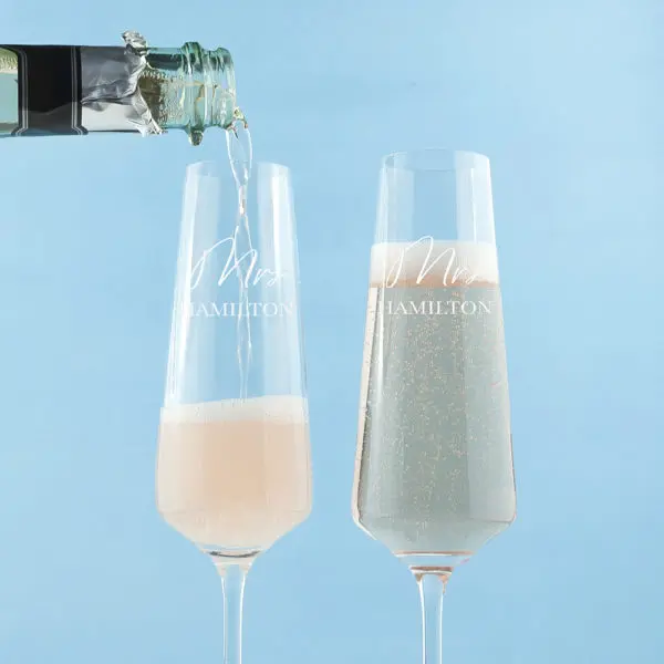 Bruidsbubbels Duo - Gepersonaliseerde Champagneglazen voor Koppels