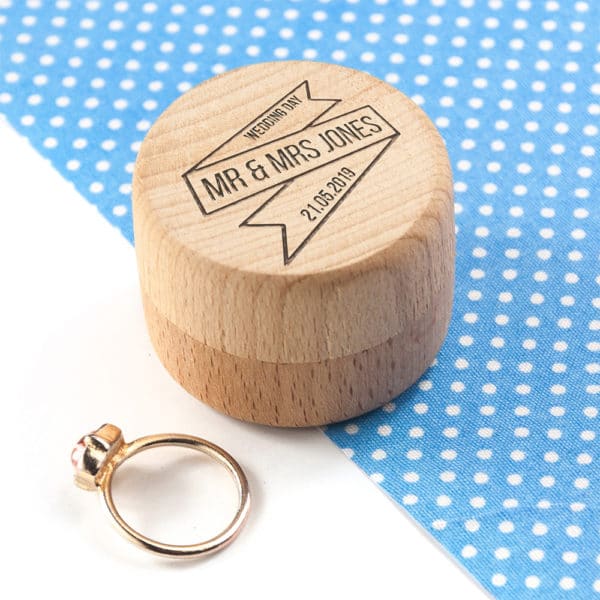 Gepersonaliseerd Ringendoosje Hout